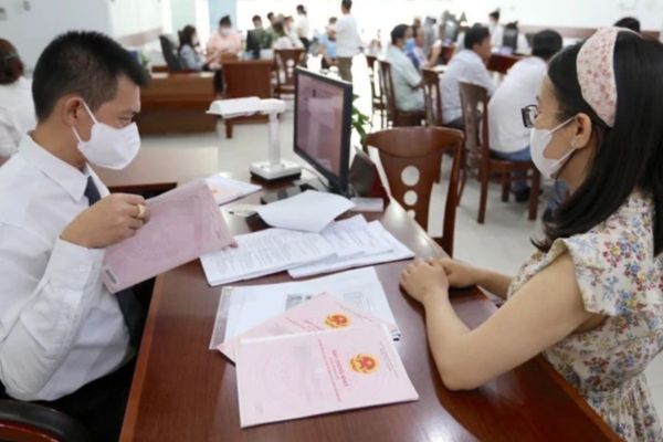 công chứng giấy tờ cuối tuần