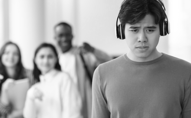 cảm giác lạc lõng